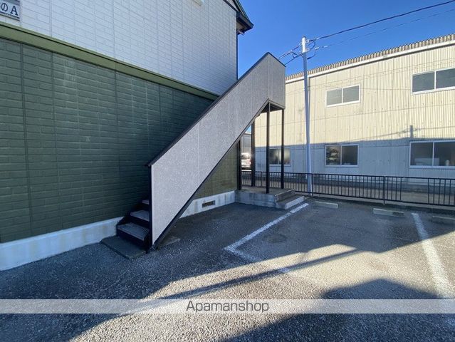 アシストおのの玄関写真