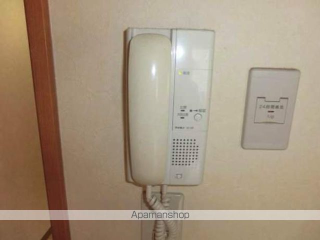グローバル川沿の内装写真
