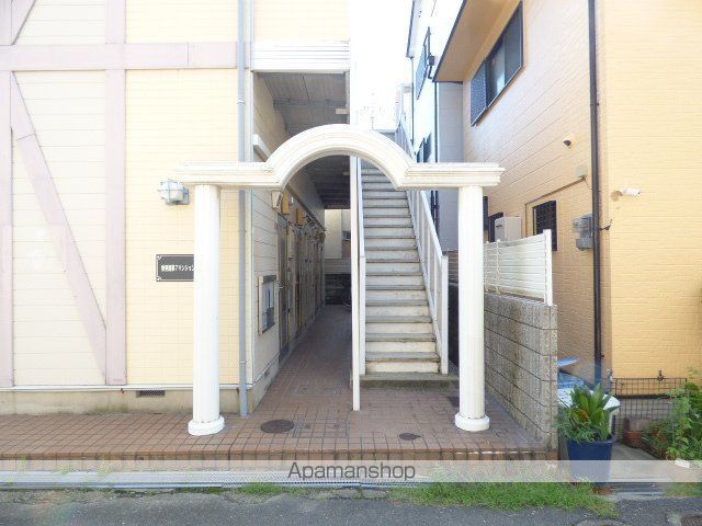 香里園第7マンションの玄関写真
