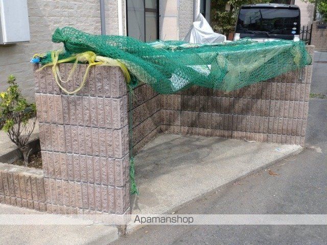 レオパレスカメリアIIの外観写真