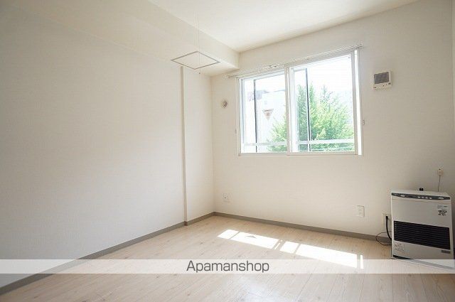 エヴァンスコート南1条の内装写真