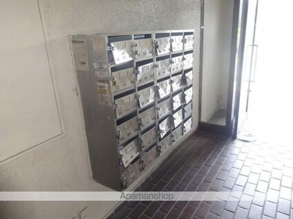 和歌山県和歌山市北新七軒丁[2LDK/69.3m2]の共用部3