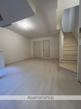 レジディア白金高輪[1LDK/71.53m2]のリビング・居間1