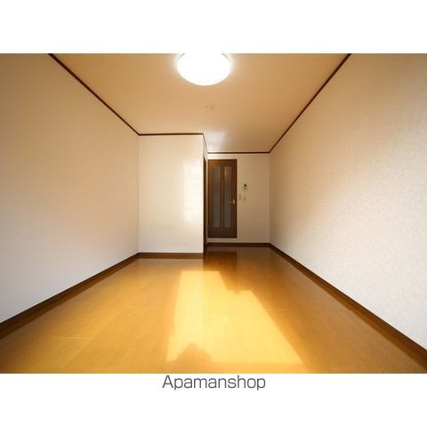 アンプルール フェール リリエンハイムIIの内装写真