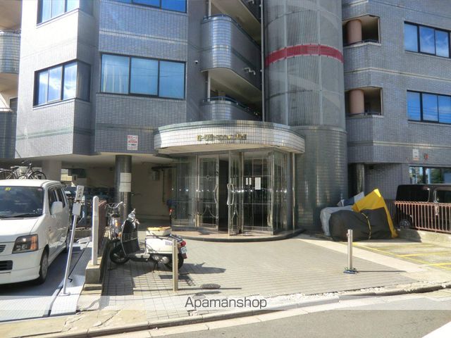 ロータリーマンション大日の玄関写真