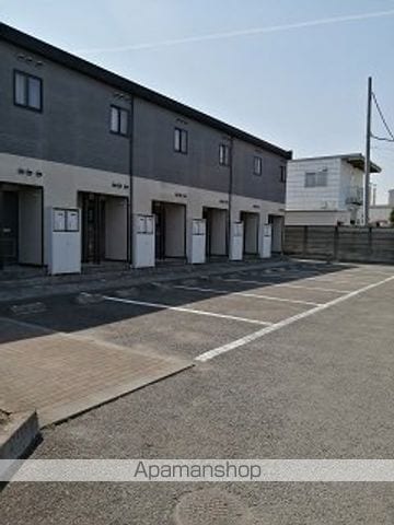 レオパレスメイの家の外観写真