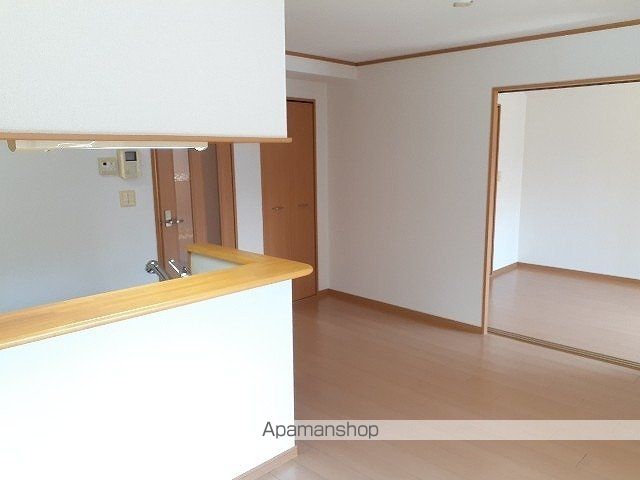 ノイブリーゼの内装写真