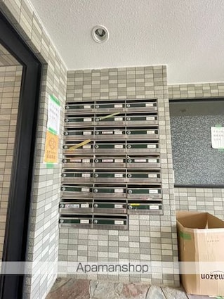 アースリソース壱番館[1K/20.08m2]の共用部2