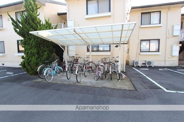 香川県高松市円座町[2DK/45.81m2]の共用部1
