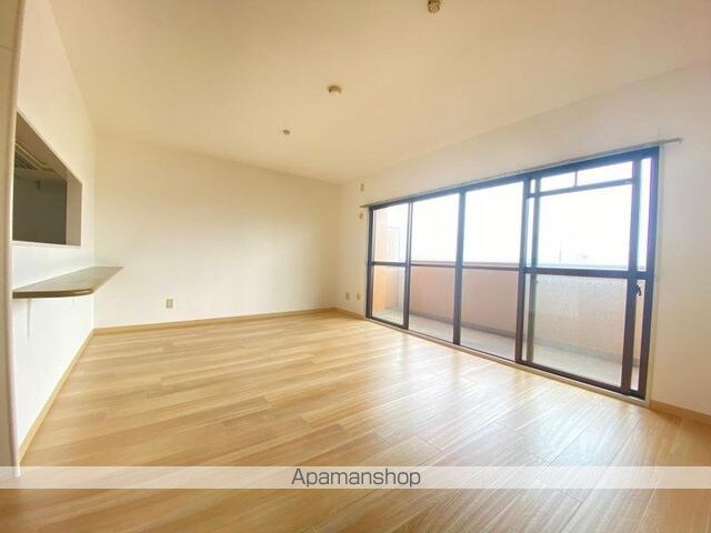 香川県高松市築地町[4LDK/98.65m2]のリビング・居間