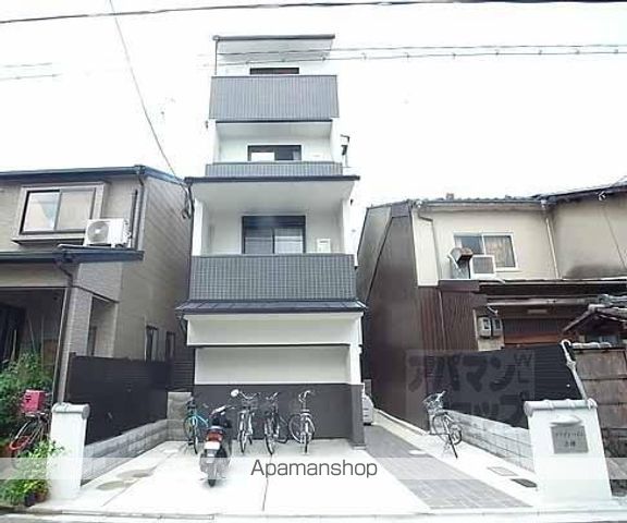 ブライトハイムD棟の外観写真