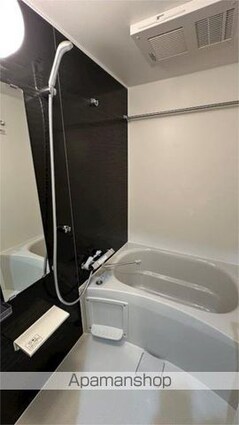 アルファレジデンシア南千住[1K/30.19m2]のバス