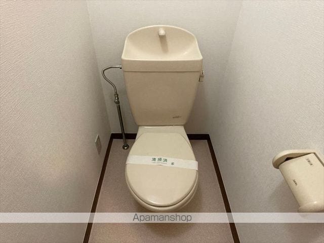 アンプルール フェール ヒルサイドステージの内装写真