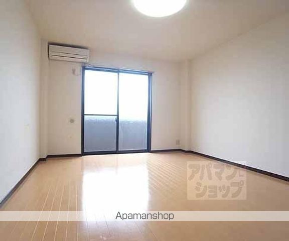 アンプルールフェールデルニエ嵯峨ノ段町の内装写真