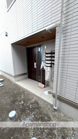 エスポアールタカムラIIの玄関写真