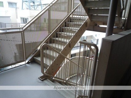 東京都新宿区四谷４丁目[1R/32.78m2]の共用部4