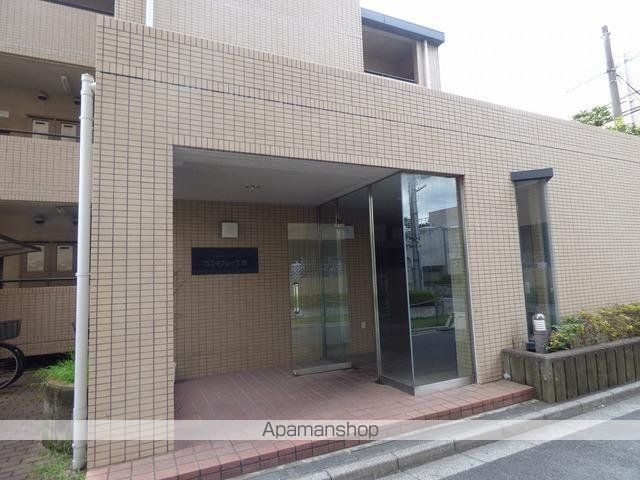 コスモプレイス蕨の玄関写真