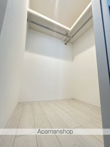 MAXIV CROS ESAKAの内装写真