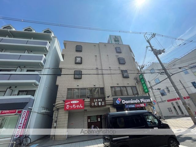 上新ビル7の外観写真