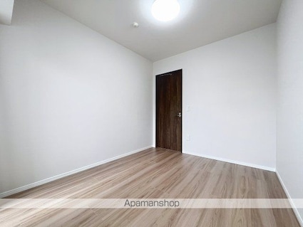 東京都台東区西浅草３丁目[2LDK/72.58m2]の内装