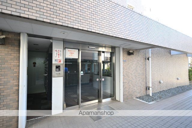 グリーンプラザ東あずまの玄関写真