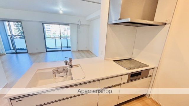 エイルマンション水道町IIロゼアの内装写真
