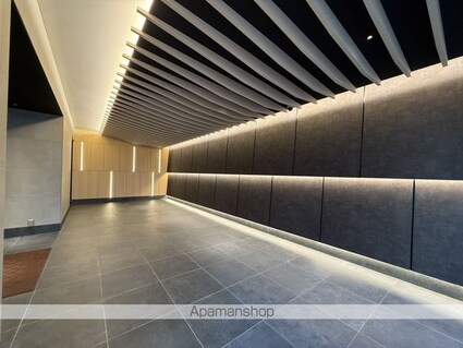 ワザック函館・五稜郭行啓通り（ワザックハコダテ）[2LDK/65.35m2]のエントランス