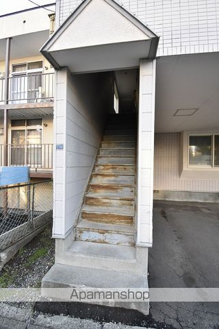 メゾンコクリコの玄関写真