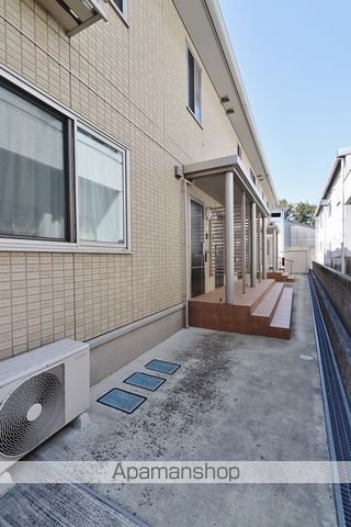 高徳線 佐古駅 徒歩11分 2階建 築12年の玄関写真