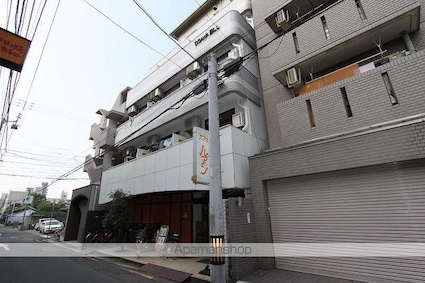 小川マンション[1R/24.64m2]の外観2