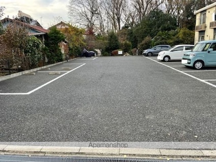 レオネクストセブン長沼[1K/30m2]の駐車場