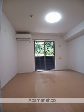 リヴェール松江[1R/30m2]のリビング・居間
