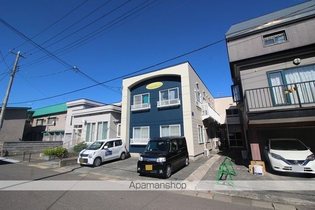 メゾンしらゆりの外観写真