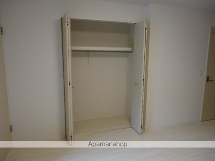 グランディールＮ[1K/32.2m2]の収納