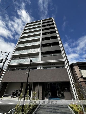 クリスタルグランツOSAKA WEST GATEの外観写真