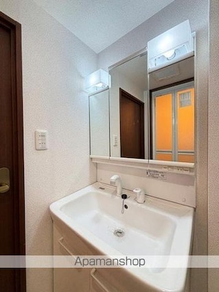 フィール天神町３号館[2LDK/59.04m2]の洗面所