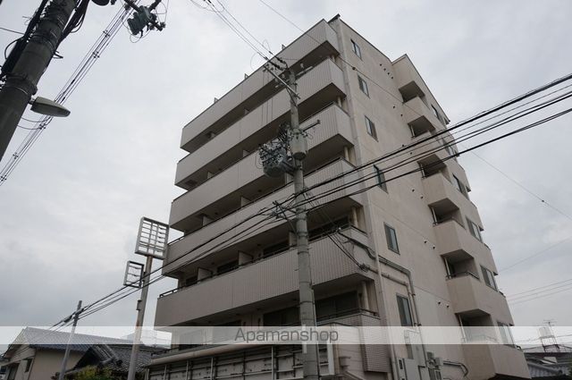 橋本マンションの外観写真