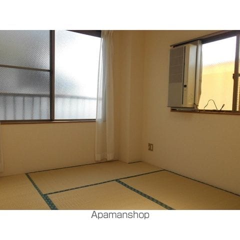 レディースクラウンの内装写真