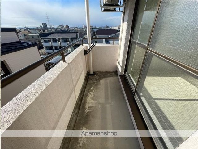 ロイヤルヒルズ片桐の内装写真