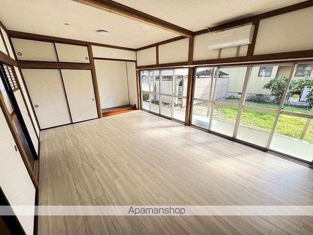 松尾寺所住宅の内装写真