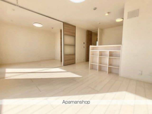 RECENTE和田 A棟の内装写真