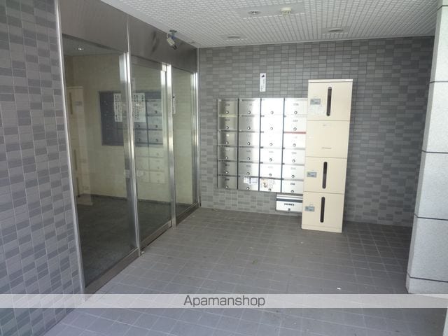 枚方グランドマンションの玄関写真