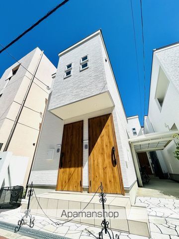 N&M’S MAISON B棟の外観写真