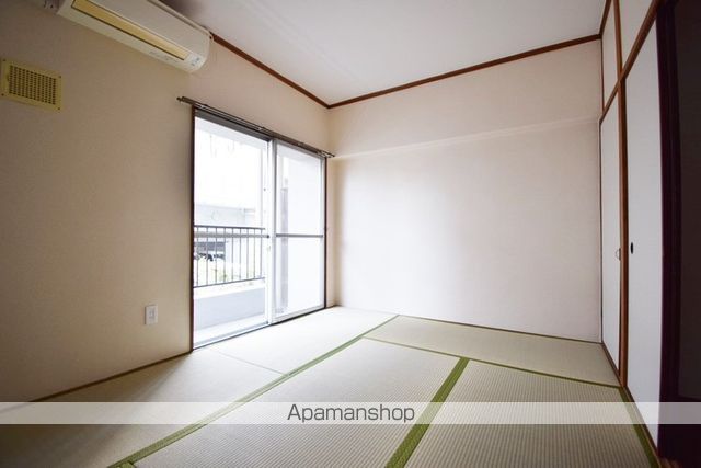 海田マンションの内装写真