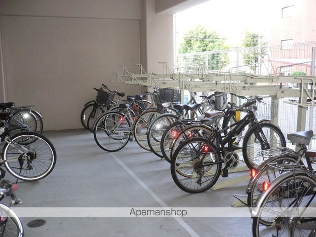 スリーウェイ金山の外観写真