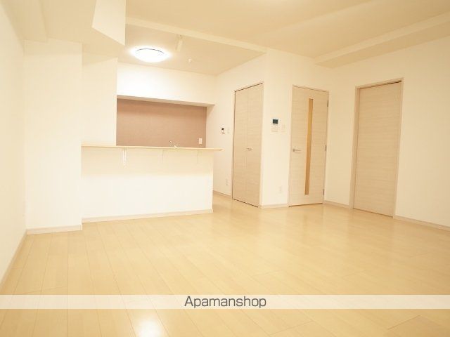 藤8番館の内装写真
