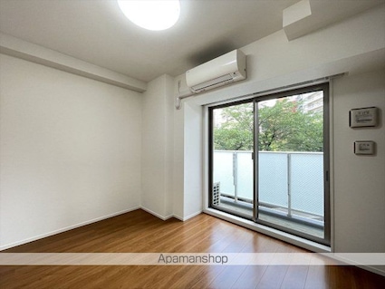 スカイコートグランデ大塚[1K/25.22m2]のリビング・居間