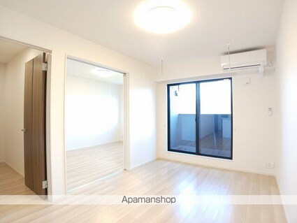 プレシャス・アイル[2LDK/58.6m2]のリビング・居間