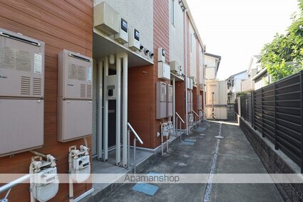 レオネクストｓｋｙ　ｂｌｕｅ[1K/22.61m2]のエントランス1