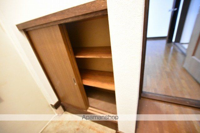 ソシアルトミイNO.16の内装写真
